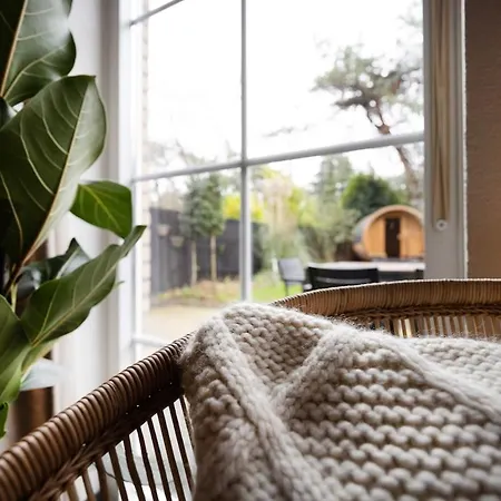 Welkom In Ons Huisje In Het Bos Met Prive Sauna Lunteren