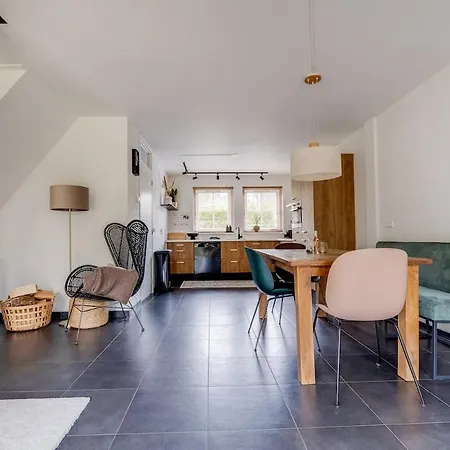 Welkom In Ons Huisje In Het Bos Met Prive Sauna Lunteren
