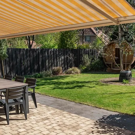 Welkom In Ons Huisje In Het Bos Met Prive Sauna Lunteren
